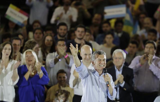 Oficialismo lidera las legislativas en los principales distritos de Argentina
