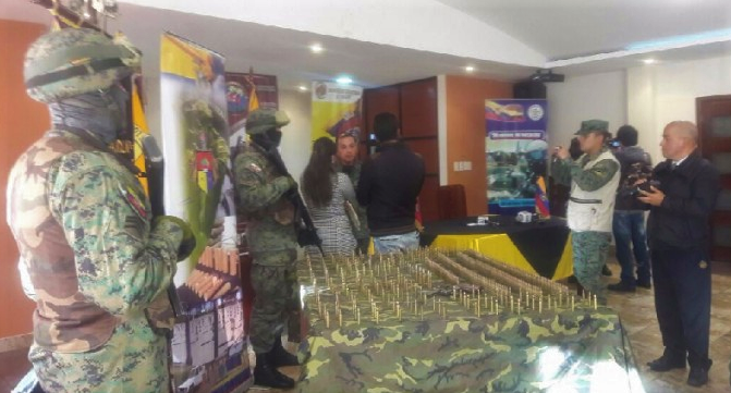 618 municiones, tres armas y tres motos incautadas por el Ejército en la frontera Norte