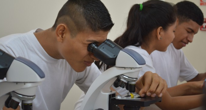 Moderna unidad educativa beneficiará a 1.491 estudiantes de Orellana