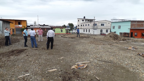 Municipio construye cancha sintética en la Venus