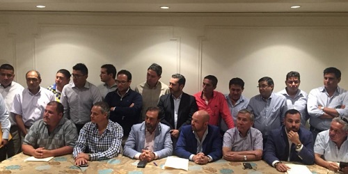 Clubes ecuatorianos suspenden arranque del campeonato