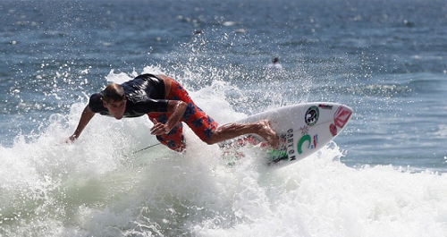 Los mejores surfistas de Latinoamérica competirán en Galápagos