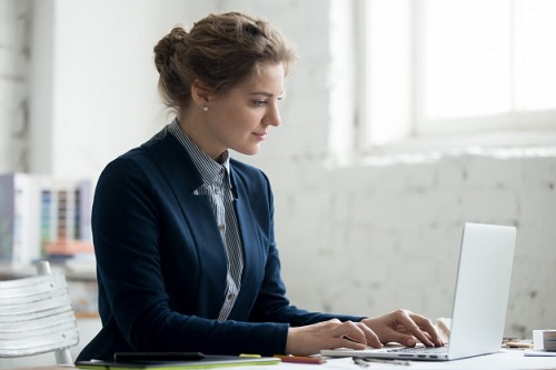 El rol de la mujer en la era digital