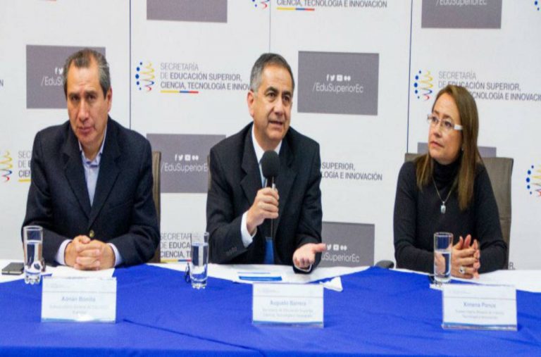 Ecuador lanza un nuevo programa de Educación Superior virtual y gratuita