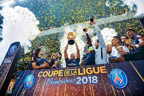 Cavani y Di Maria le dan el título al PSG en la Copa de la Liga