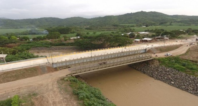 Gobierno invirtió 8 millones de dólares en el nuevo puente de Jama