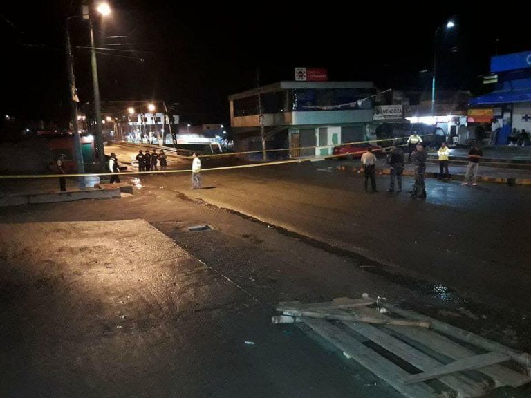 Detonación cerca de puente causó alarma en Quinindé