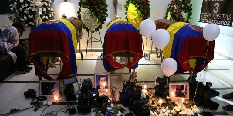 Con homenaje en Cali despiden a periodistas ecuatorianos asesinados
