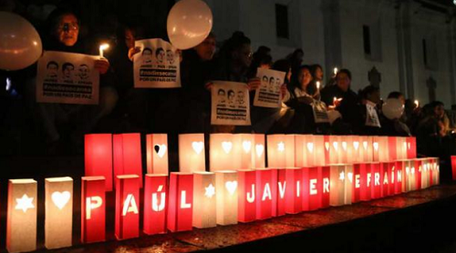 Dos capillas ardientes para despedir a Paúl, Javier y Efraín