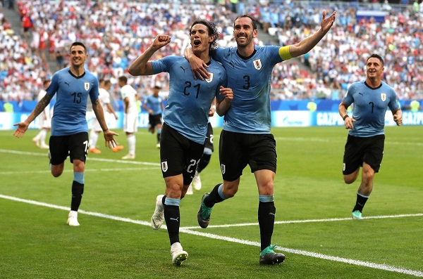Uruguay 3 – Rusia 0: los uruguayos golean a los anfitriones