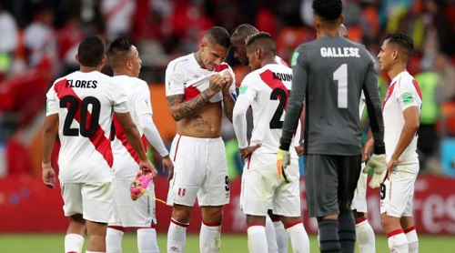 Con el alma rota, Perú dijo adiós al Mundial