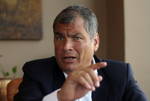Rafael Correa se presentó hoy ante Consulado en Bruselas para cumplir con Fiscalía