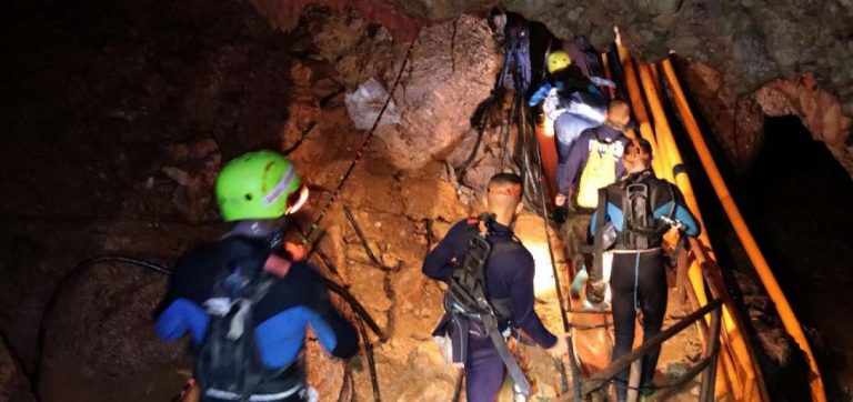 Hollywood hará película sobre el rescate en la cueva de Tailandia