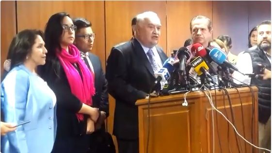 Caupolicán Ochoa: “No inventen investigaciones y denuncias”, sobre supuesta indagación a Rafael Correa en Colombia