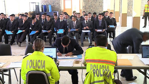 Aspirantes demandarán por requisito de estatura en Policía