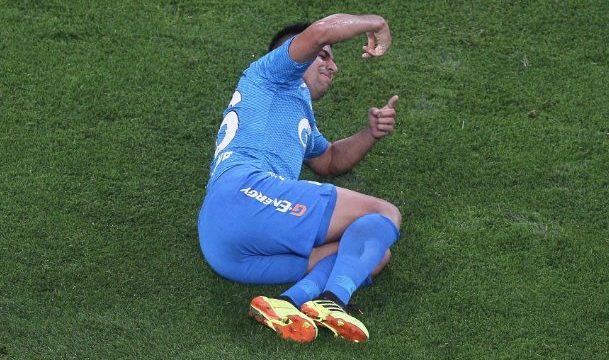 Zenit confirma rotura de ligamento cruzado anterior en Noboa