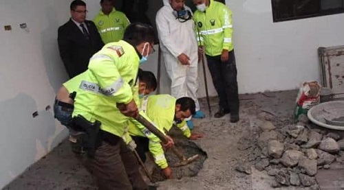 Cadáver de un desaparecido fue hallado sepultado en una vivienda en Quito
