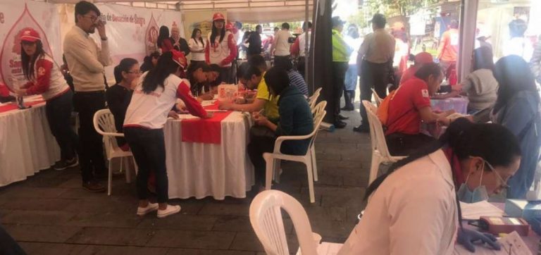 Cruz Roja Ecuatoriana impulsa campaña masiva de donación de sangre