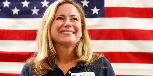 Ecuatoriana Debbie Mucarsel-Powell gana elecciones para formar parte del Congreso de Estados Unidos