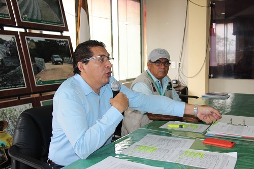 Prefectura de Los Ríos realizará mantenimiento a vías asfaltadas en la provincia