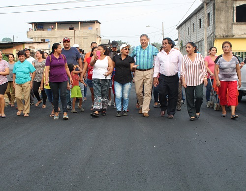 Asfaltado en San Camilo Norte genera gratitud en los habitantes
