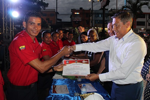 Se realizó graduación de bomberos voluntarios y se inauguró Compañía No. 3 en la ciudadela El Progreso