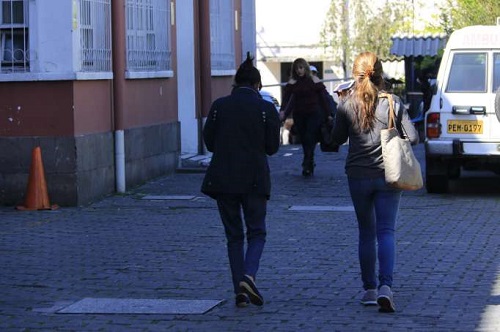 Una mujer fue violada en frente de su hijo de 4 años en Quito