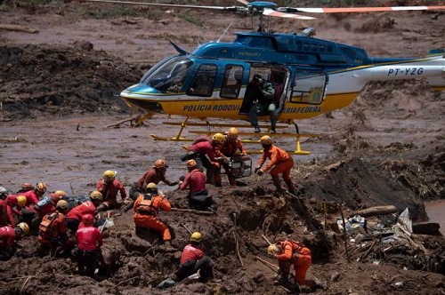 Cinco ingenieros son detenidos por tragedia minera en Brasil
