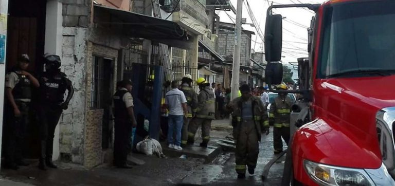 18 muertos por incendio en un centro de desintoxicación en el suburbio de Guayaquil