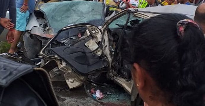 Accidente en la vía Quevedo dejó 1 muerto y 9 heridos