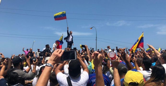 Juan Guaido convocó a una nueva movilización para el próximo sábado tras su regreso a Venezuela