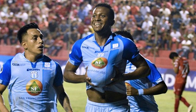 Macará golea en Bolivia y avanza en Sudamericana