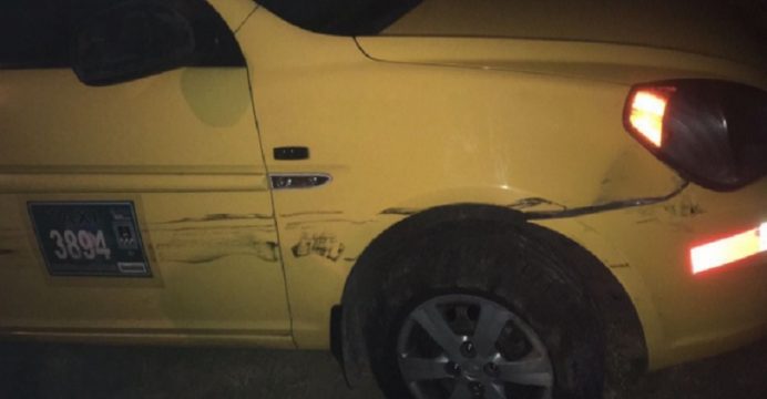 Taxista fue apuñalado dentro de su vehículo en Guayaquil