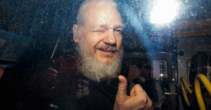 Assange no sería extraditado si estuviere sujeto a pena de muerte, así lo aseguró Gran Bretaña
