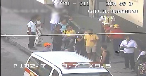 Dos heridos en choque entre un auto y una moto en Babahoyo