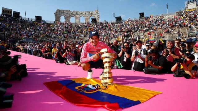 ¡Histórico! Carapaz es el primer ecuatoriano que gana el Giro de Italia