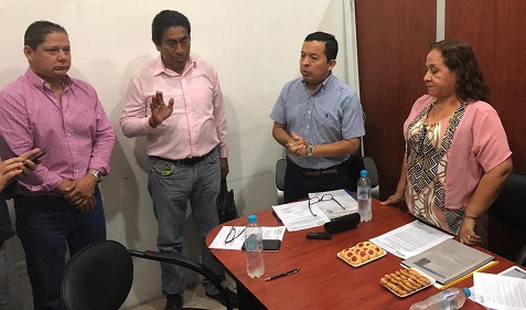 Alcalde John Salcedo Cantos posesiona a tres nuevos gerentes