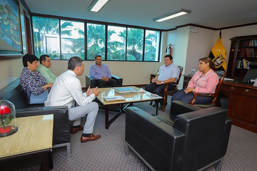 Los alcaldes de Bucay y Babahoyo se reunieron para tratar asuntos limítrofes