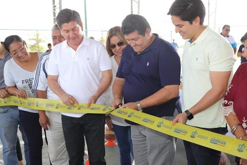 Inauguración de polideportivo en Babahoyo