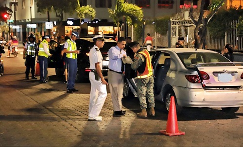 El primer operativo entre policía y militares dejó como resultado 32 motos retenidas y 5 armas blancas