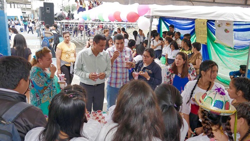 Segunda feria de “Emprendimiento y Gestión” se realizó en la U.E Ciudad de Valencia