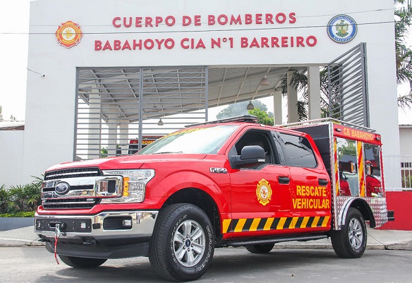 Cuerpo Bomberos de Babahoyo con nuevo vehículo