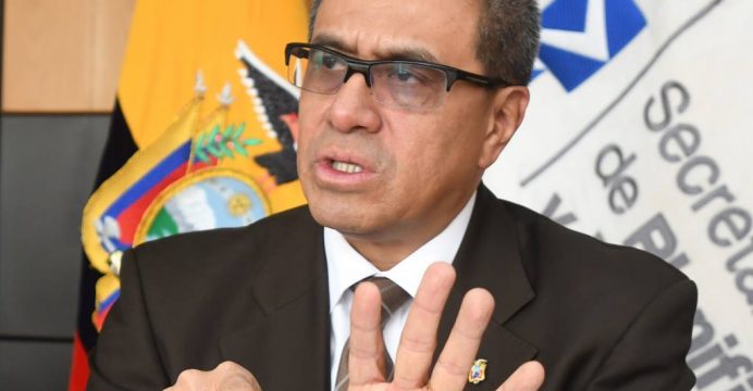 José Agusto Briones, prevé que ejecutivo suscriba nuevo decreto relacionado a combustibles esta semana