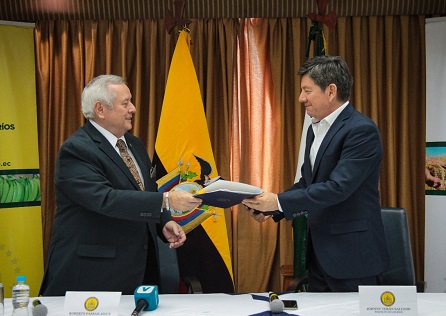 Gobierno de Los Ríos firma convenio con la Universidad Estatal de Guayaquil