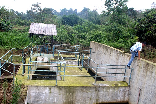 Planta de captación del río Calope recibe mantenimiento