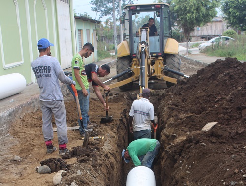 Se ejecutan obras en la ciudadela La Salud de Quevedo