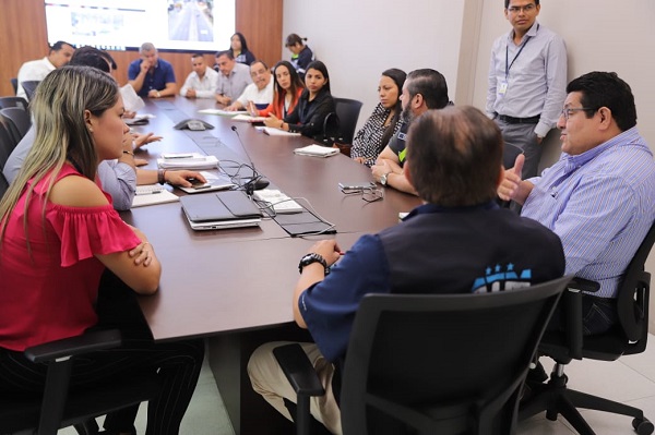 Alcalde de Babahoyo visitó instalaciones de la ATM en Guayaquil
