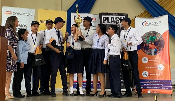 El colegio Víctor Hugo Mora Barrezueta fue el ganador en la primera edición de “Olimpiadas Emprende y Actúa” en Guayaquil