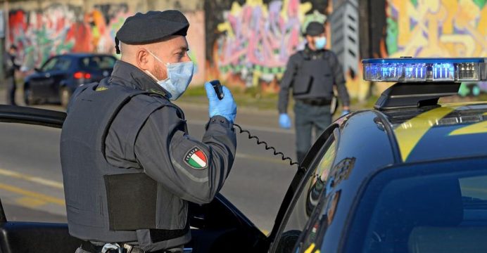 Italia registra 15.362 fallecidos con coronavirus, 681 más casos en 24 horas