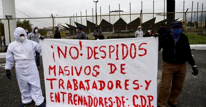 Trabajadores reclaman ayuda en una ‘distinta’ jornada del 1 de mayo en Ecuador